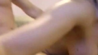 BRANDI LOVE千人斩探花约了个黄发苗条妹子镜头前特写，口交掰穴沙发上后人猛操1