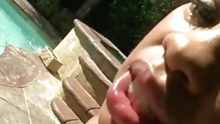 少女色情明星Valerie Whites的BDSM支配技巧在行动中