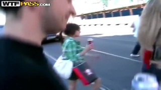 爸爸的小骚货 全程露脸丝袜情趣各种道具自慰骚穴 妩媚风情口交大鸡巴被大哥舔逼玩弄 爆草蹂躏抠到高潮喷水
