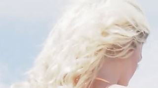 大胆美女毛片_刚刚更新18禁成人视频