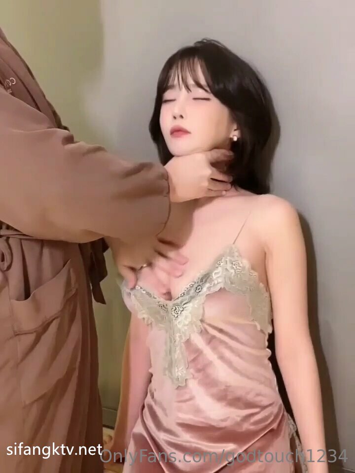 PAKO-062 音楽系某超大手芸能事務所社長夫人はドM飲酒乱奴隷だった