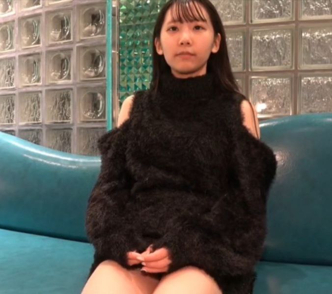 赚外快的学院女孩被无套操翻